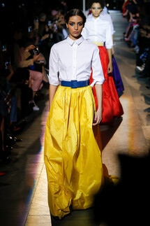 Carolina Herrera Fall 2018 Ready-to-Wear Каролина Эррера осень зима 2018 коллекция неделя моды в Нью Йорке Mainstyle